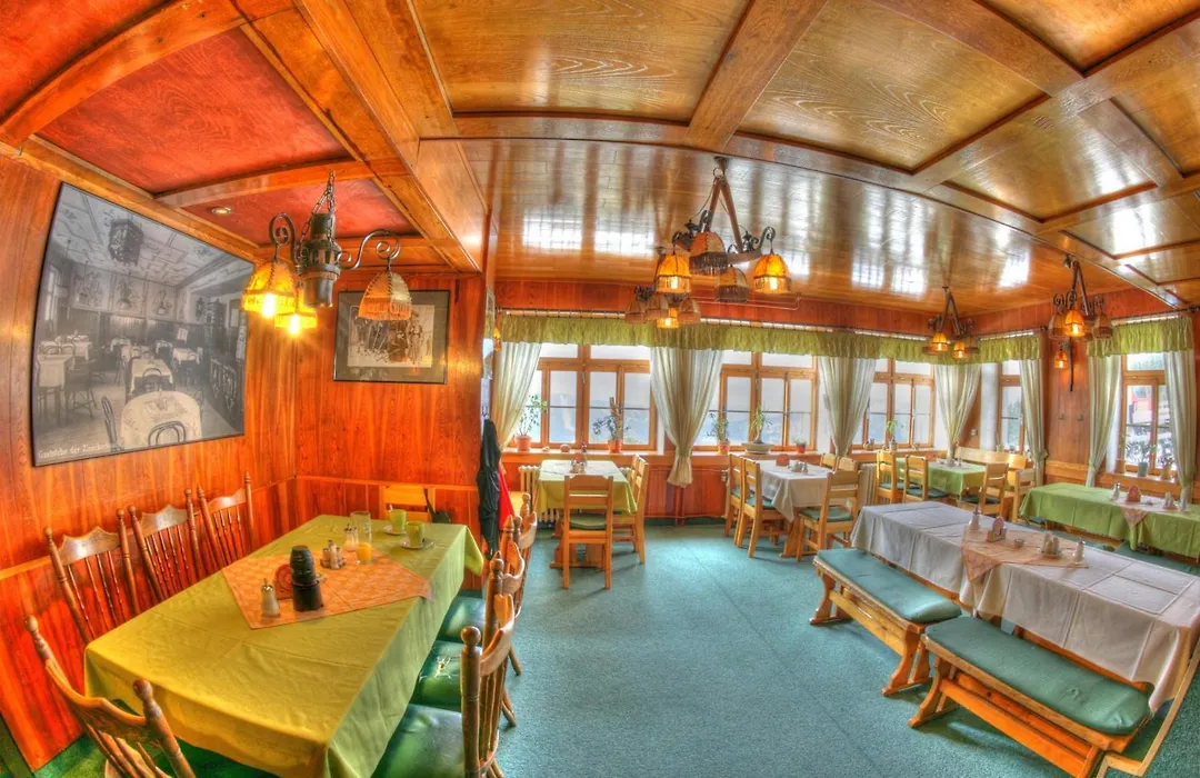 Dvorakova Bouda-1