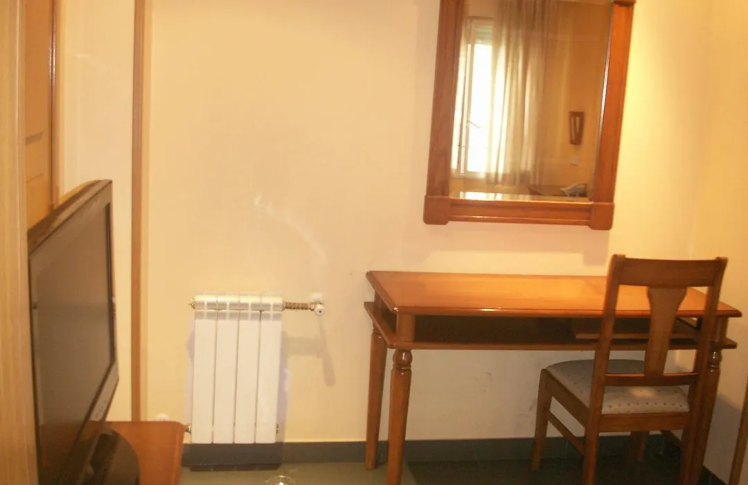 Hostal La Nava-1