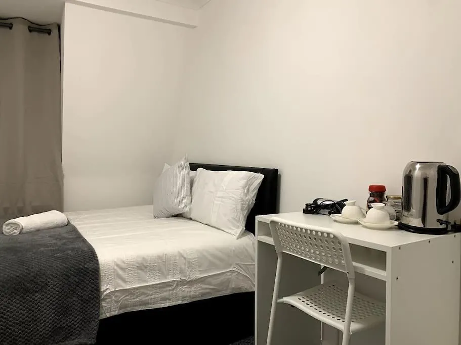 Warren Street Guest House-1