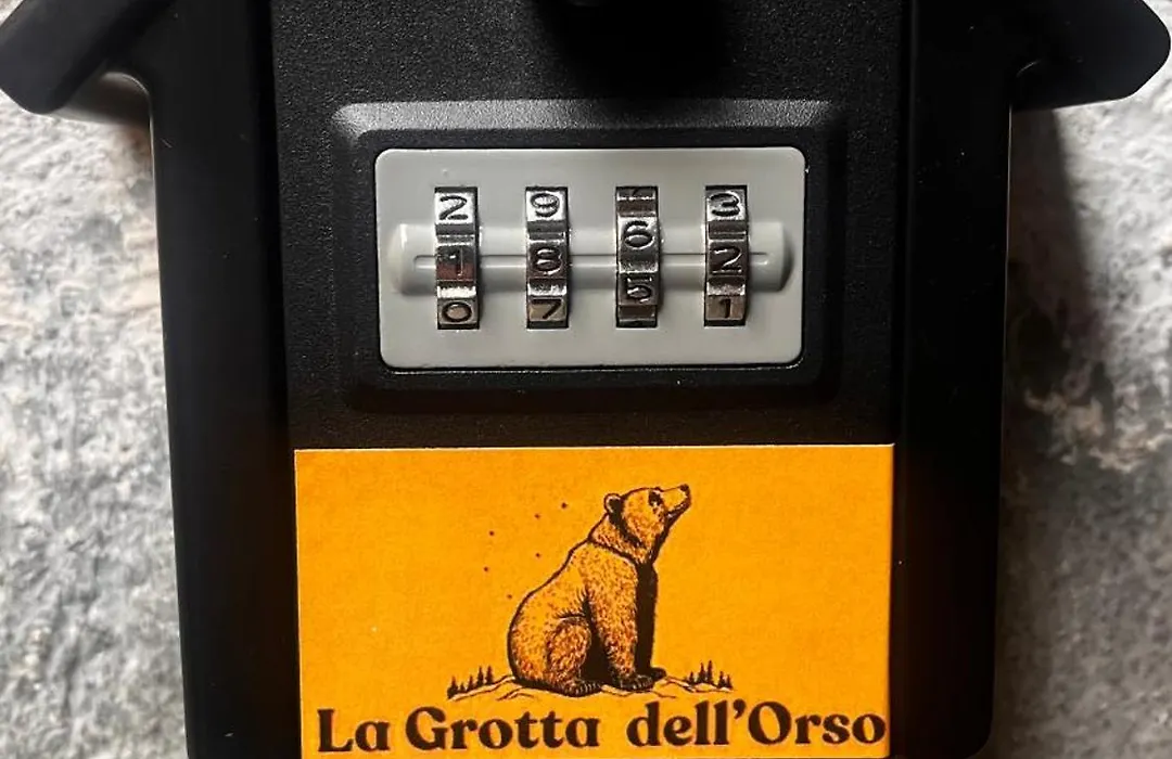 La Grotta Dell'Orso-1