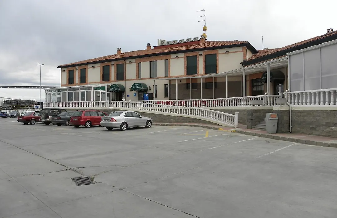 Hostal Las Fuentes-1