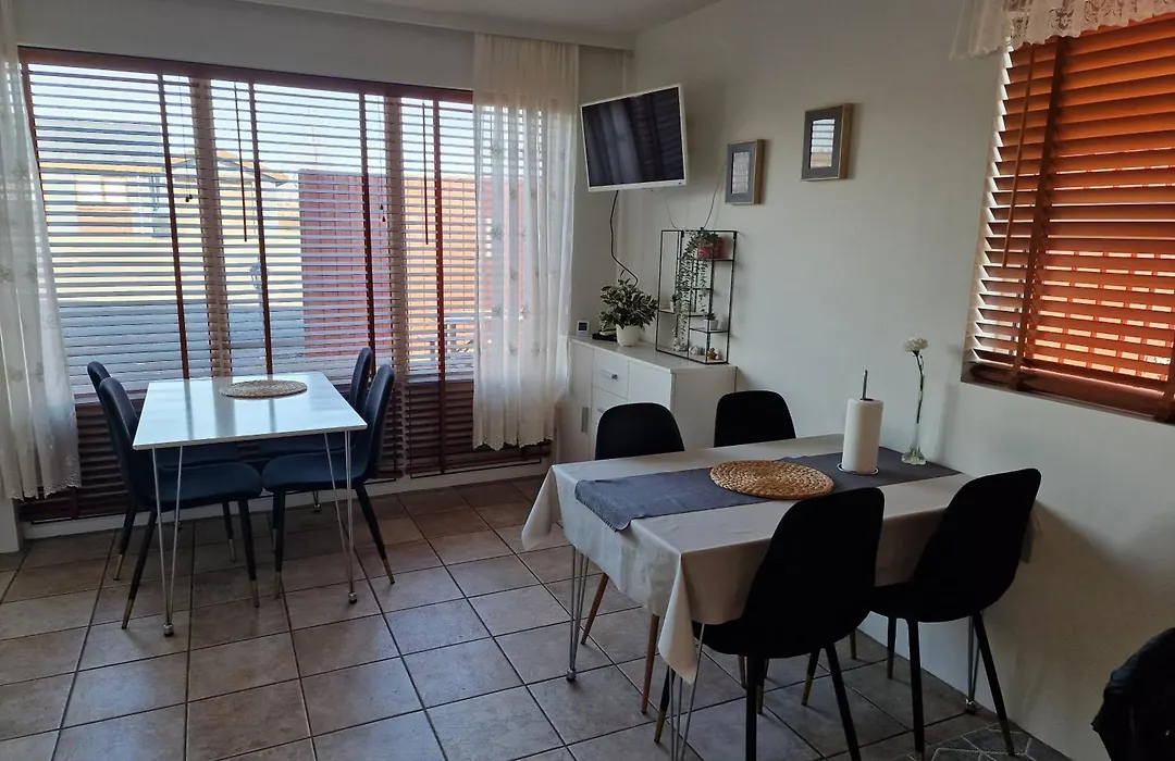 Húsid Guesthouse-1