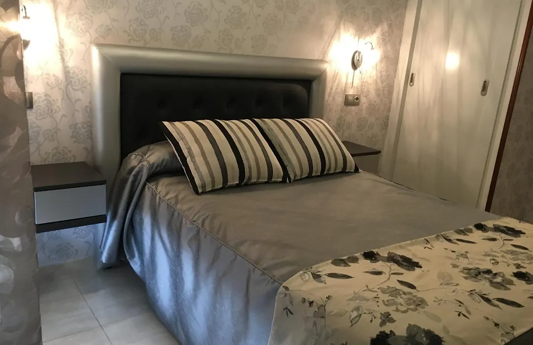 Hostal Sainz-1