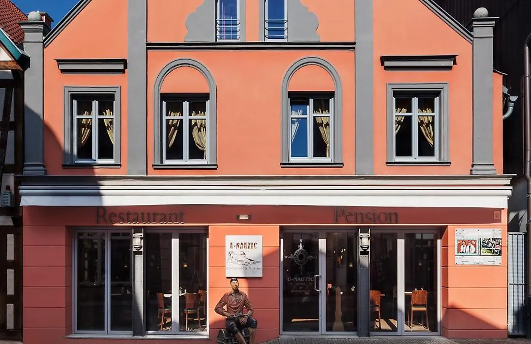 U-Nautic Restaurant & Pension-1