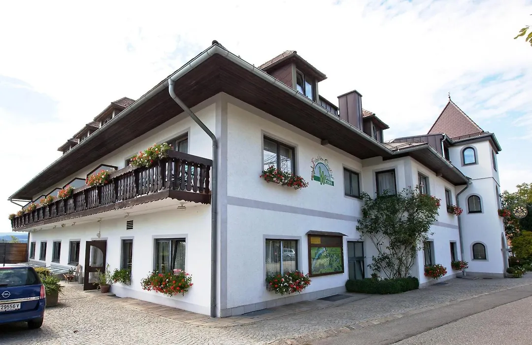 Hotel Weiss S-1