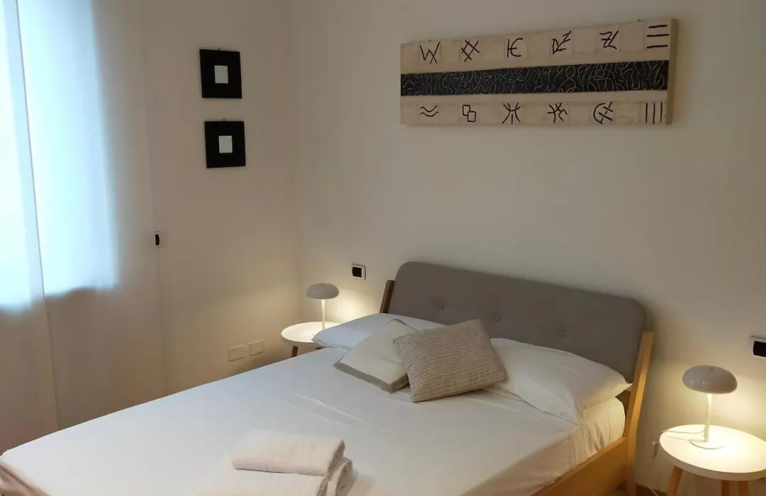 Interno 711-1