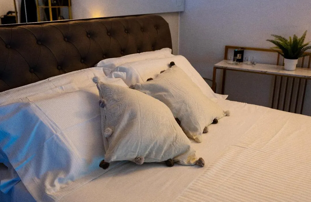 MAZZINI LUXURY JACUZZY SUITE Catania-1