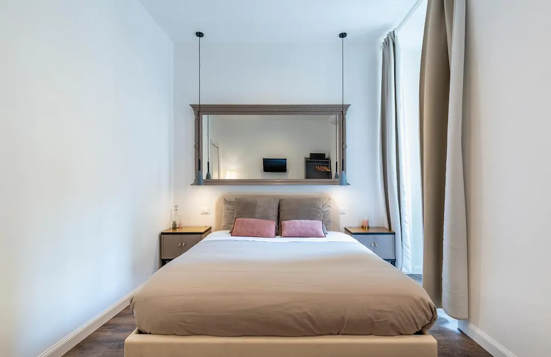 Gracchi Boutique Rooms-1