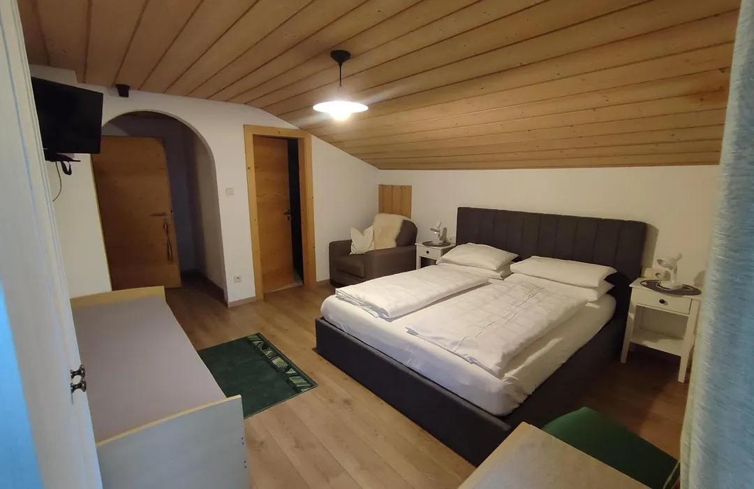 Garni Hattlerhof B&B-1
