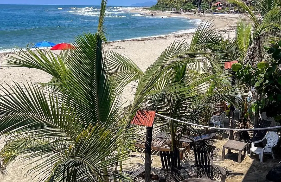 Hostal Mocambo Beach-1