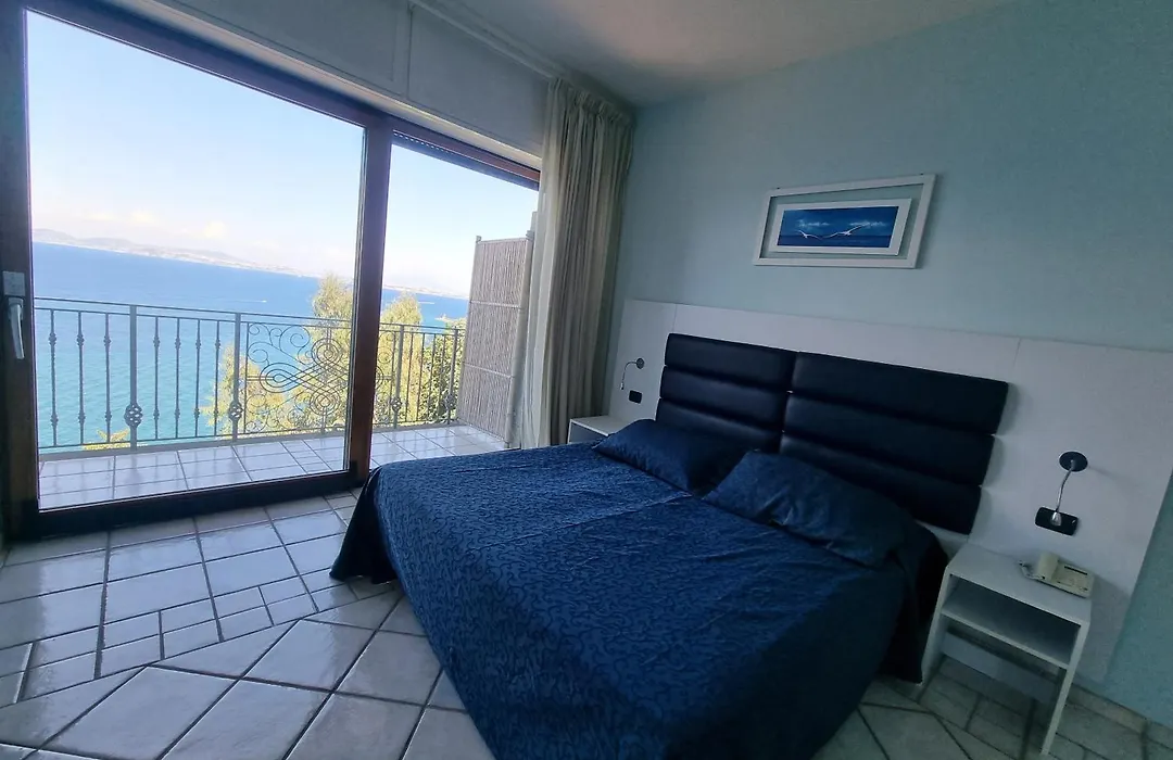 L'Incanto Suites Ischia-1