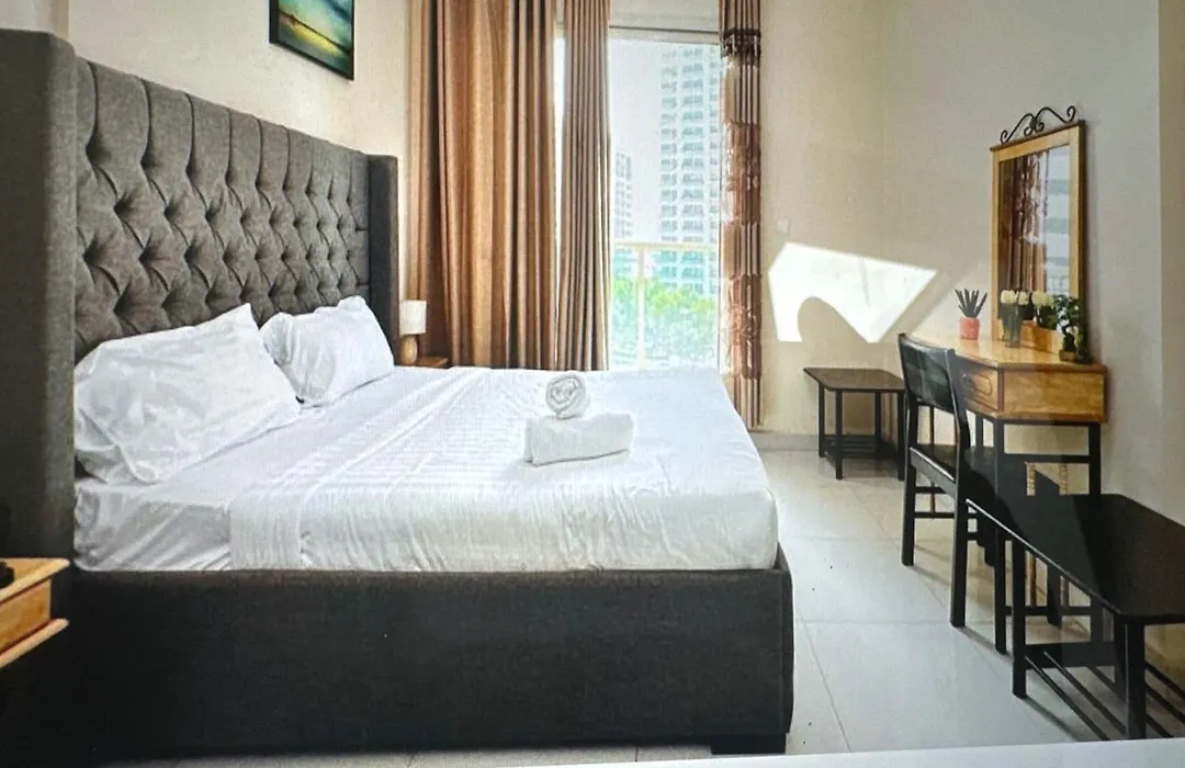 Oyo 1233 Home Elite 1 Residence Sports City, Dubai-1