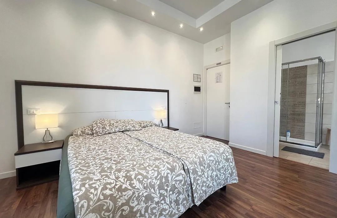 Solaris Guesthouse-1