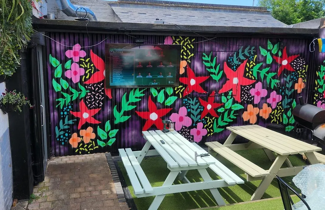 The Albert Pub-1