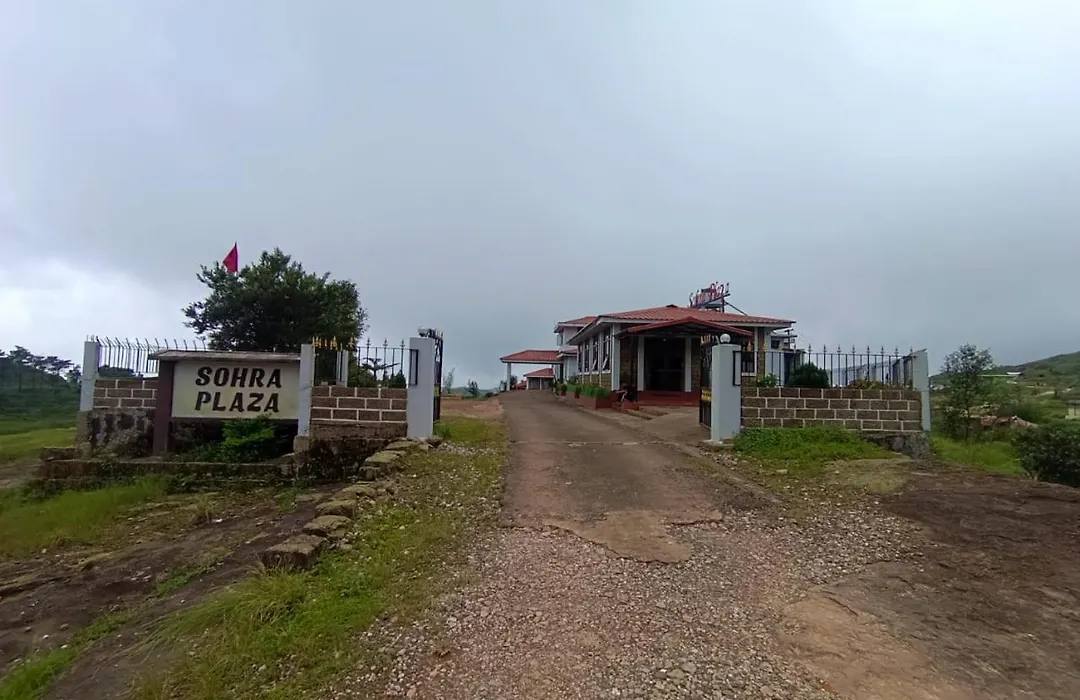 Sohra Plaza Resort-1