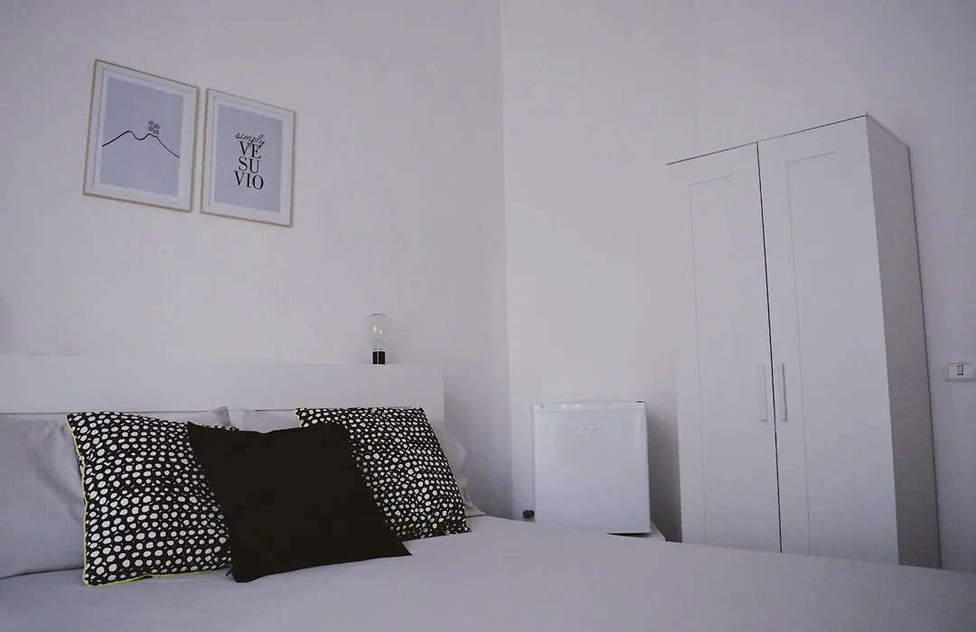 Civico Vesuvio B&B-1
