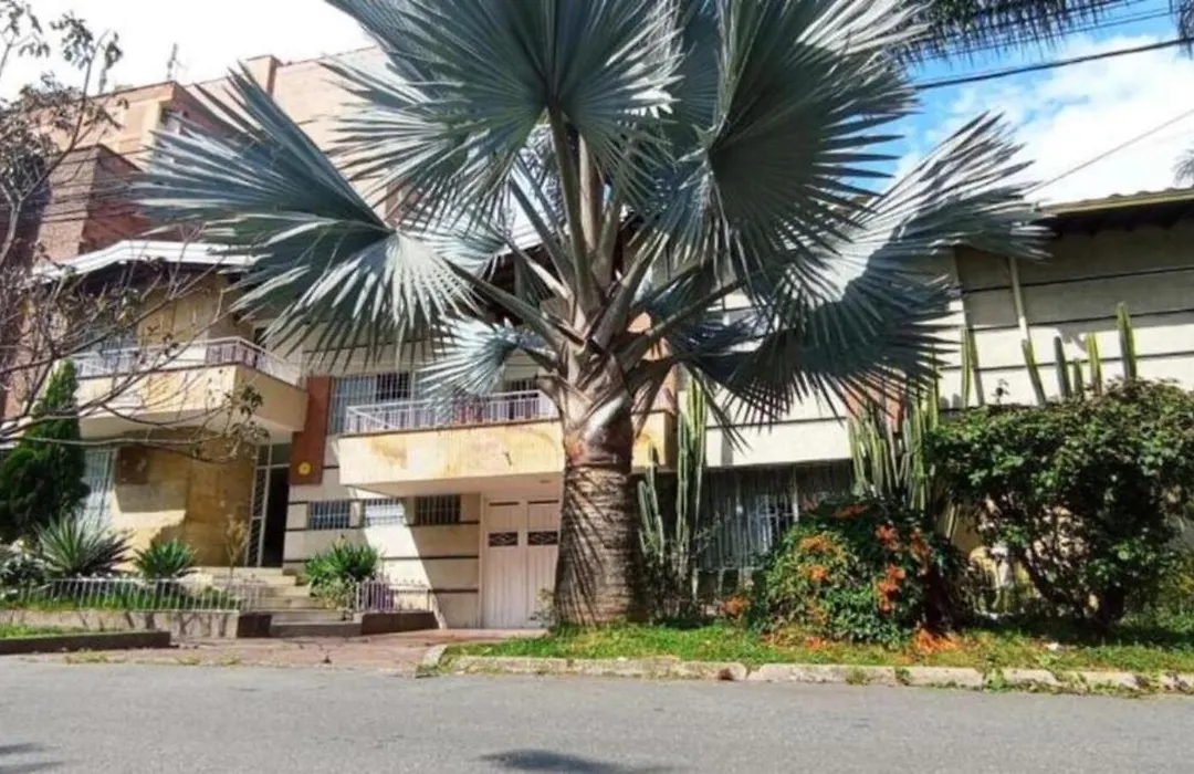 Casa Babylon-1