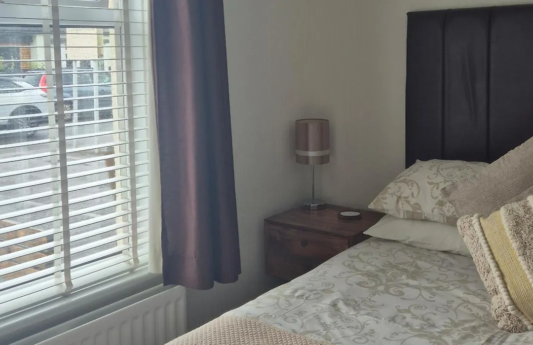 Tregarthen - Adult Only-1