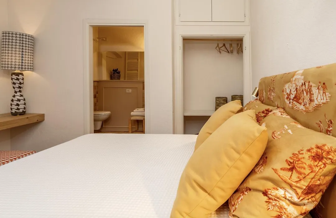 Scarlea Rooms-1