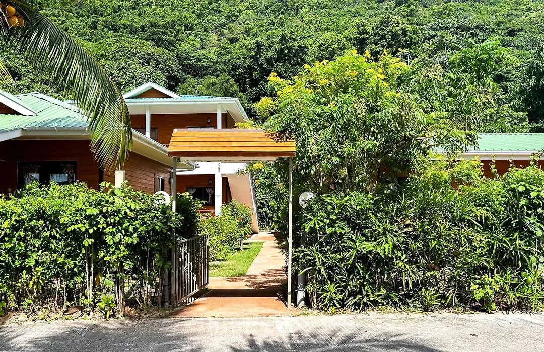 Anse Grosse Roche Beach Villa-1