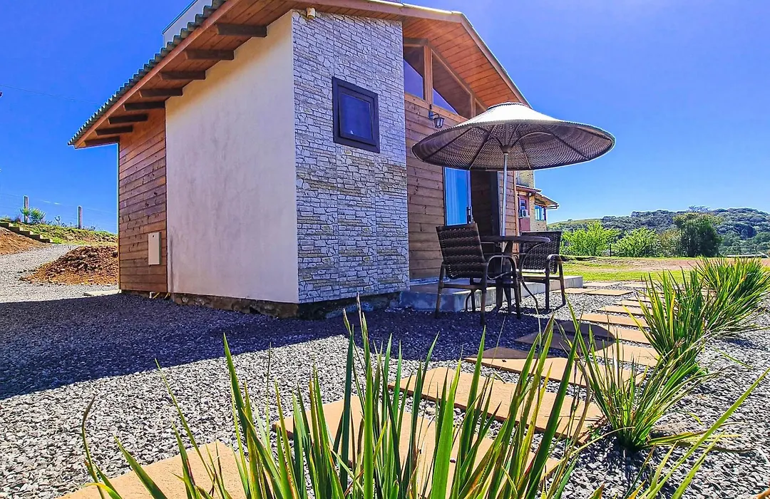 Cabanas Colina Do Sol-1