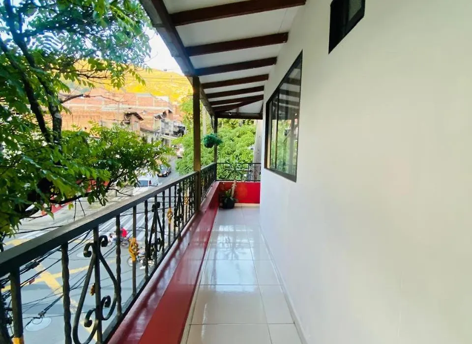 Campo Valdes Park Hostel-1