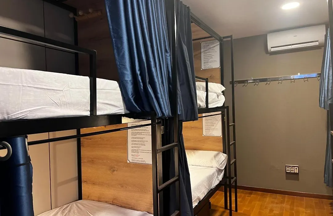 Hostel Estrella 20-1