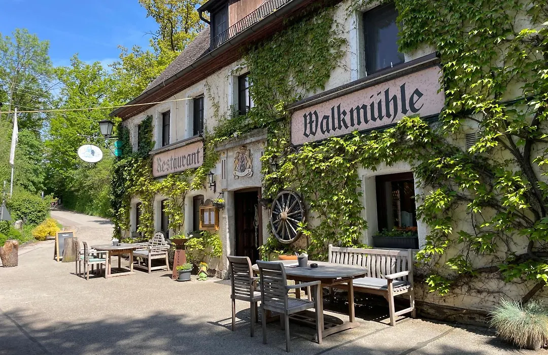 Land-Gast-Hof Walkmuehle-1