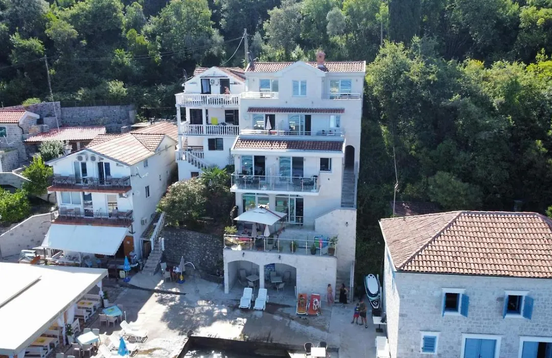 Villa Del Mare-1