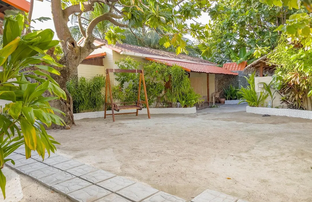 Bambukeyo Villa-1