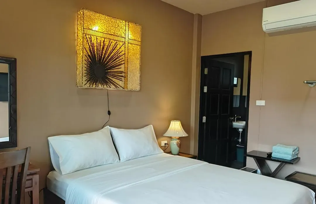Hoh Guesthouse-1
