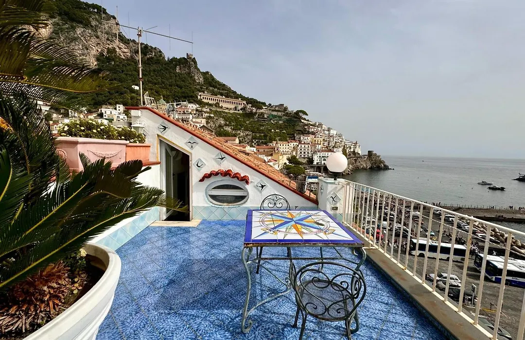 Holidays Baia D'Amalfi-1