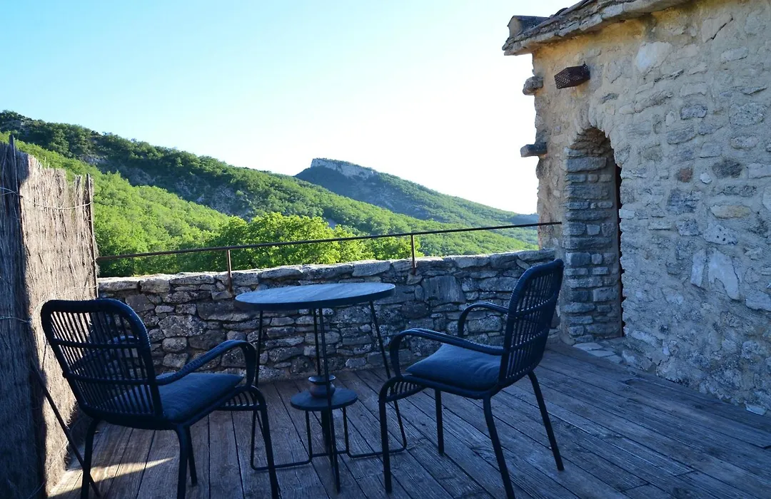 Le Domaine du Castellas-1