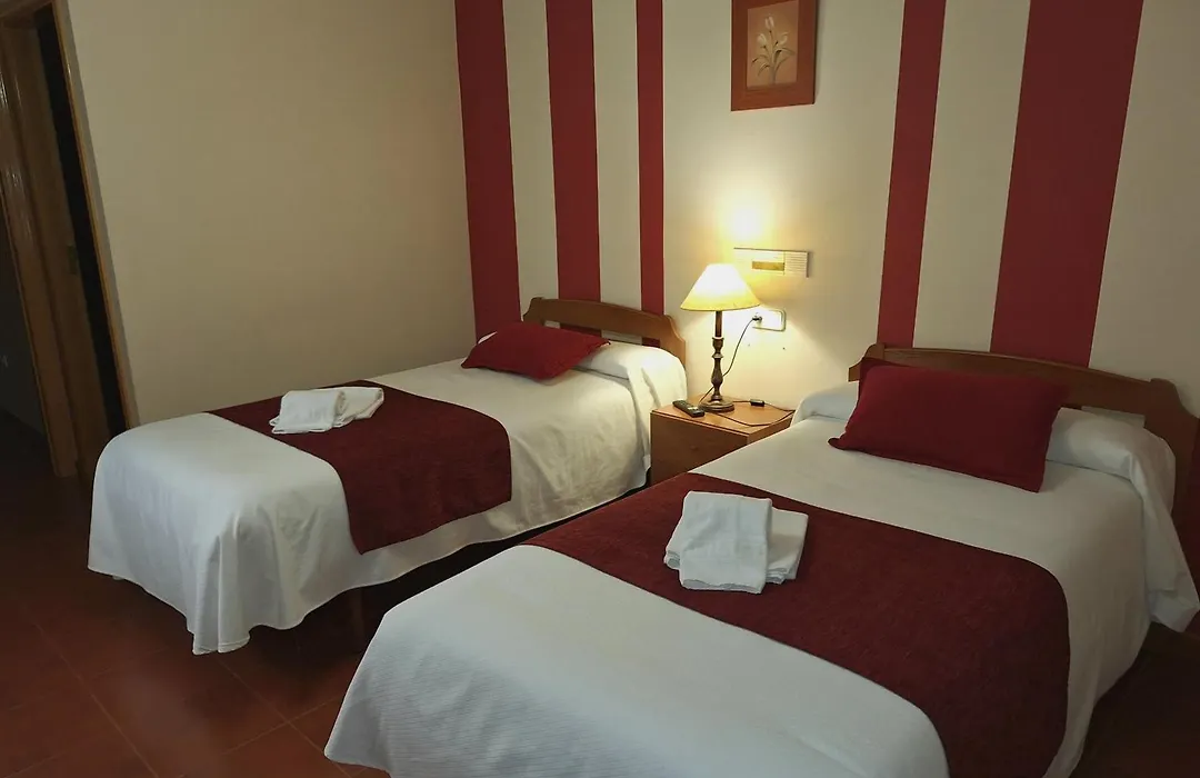 Hostal Rio Duero-1