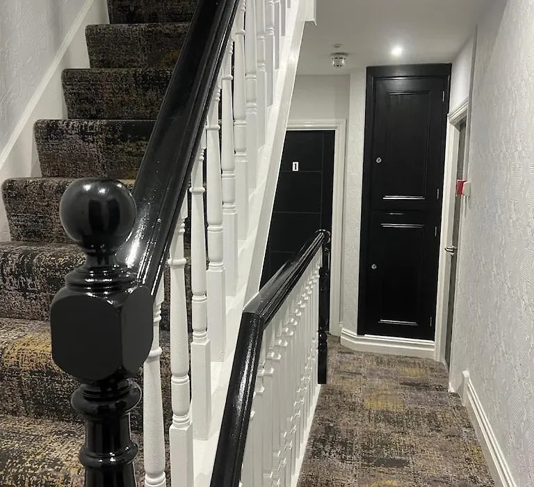 Brynhyfryd Guest House-1