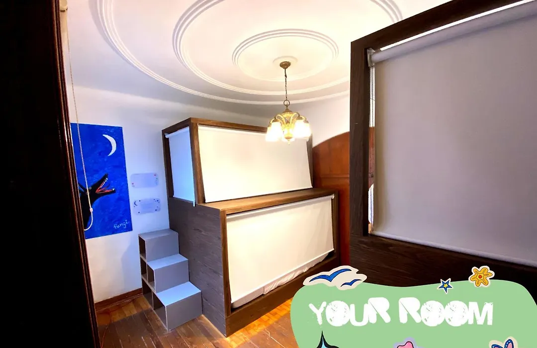 Hostal Casa Fungi-1