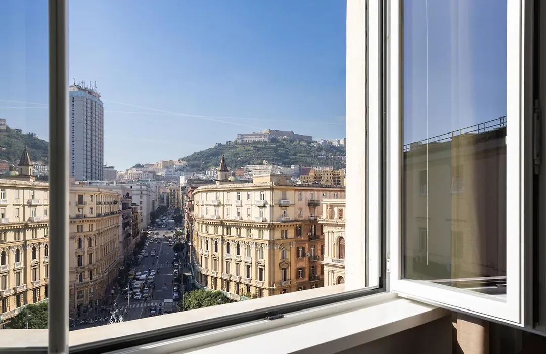 Boemi Smart Suites-1