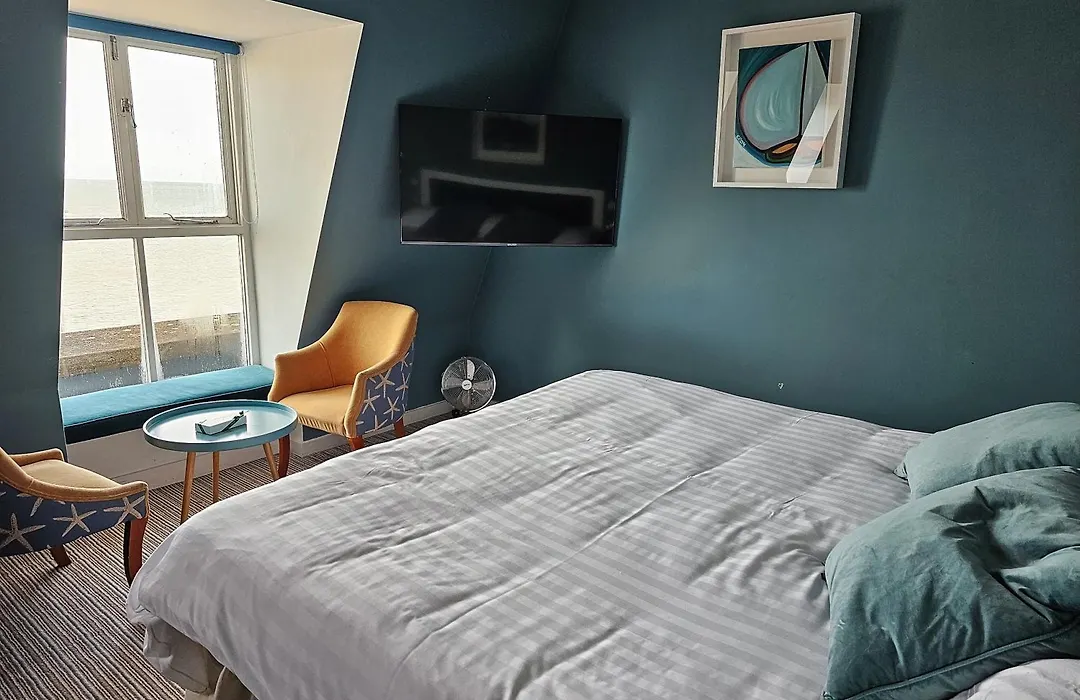 King Sitric Seafood Bar & Accommodation-1