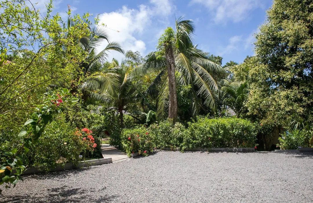 Domaine Desaubin Luxury Villas-1