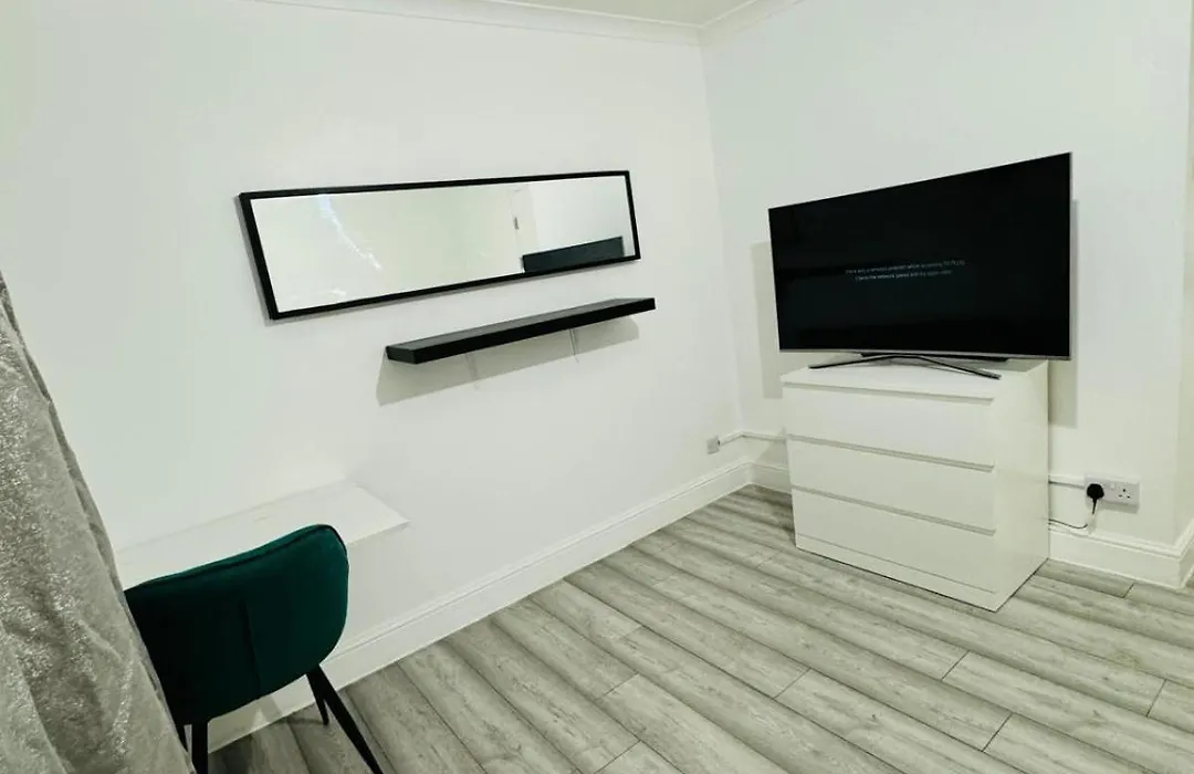 Tarbert Walk Rooms-1