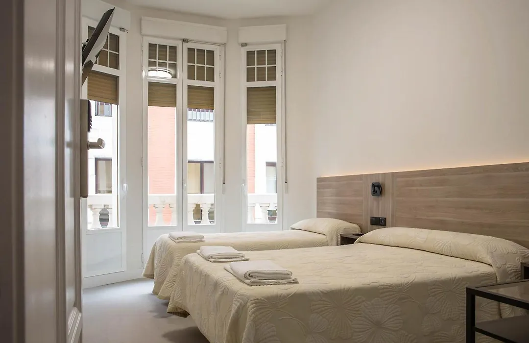 Hostal Excelsior-1