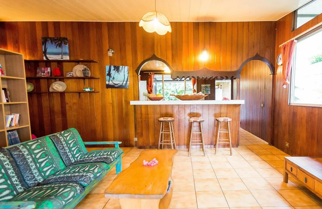 Pension Te Miti - Plage-Beach 200M - Mahana Parc & Vaiava Beach Pk18 - B&B Chambres Ou Dortoir-1