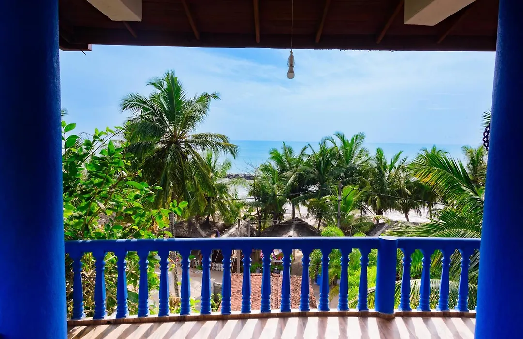 Golden Surfer Beach Hotel-1