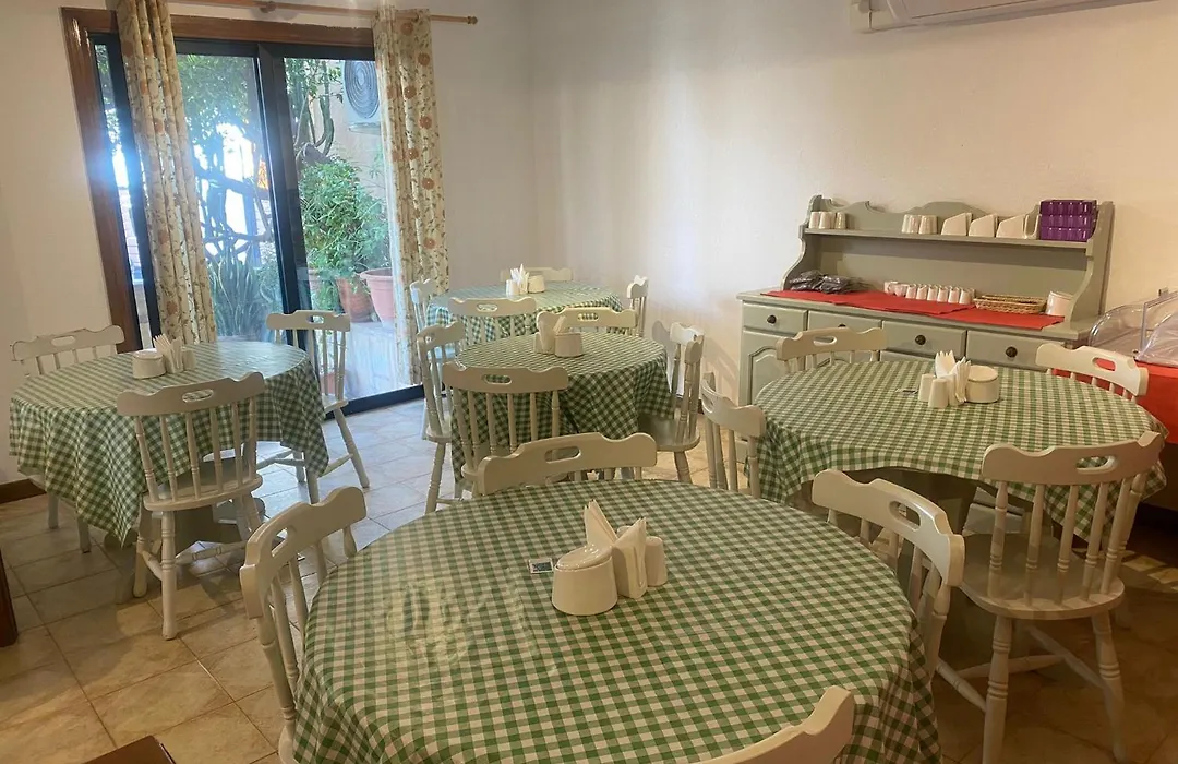 Green Grove Guest House-1