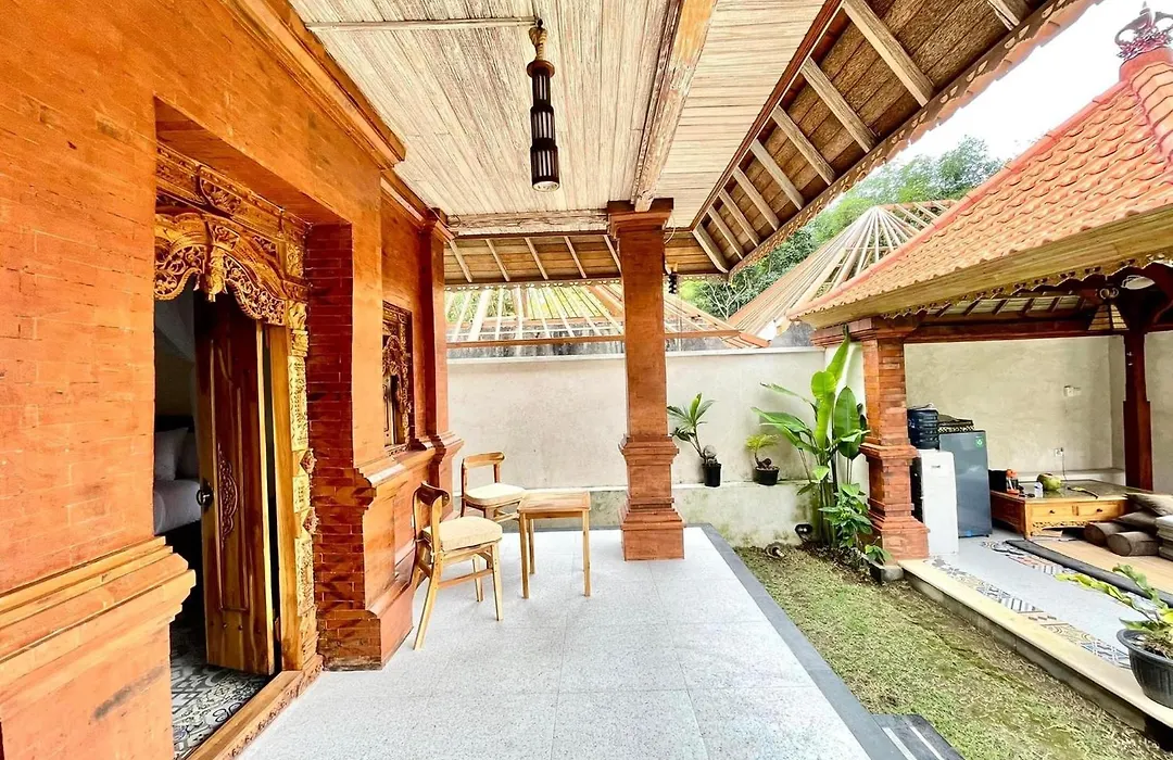 Puri Samana Villas By Tanya Pink-1