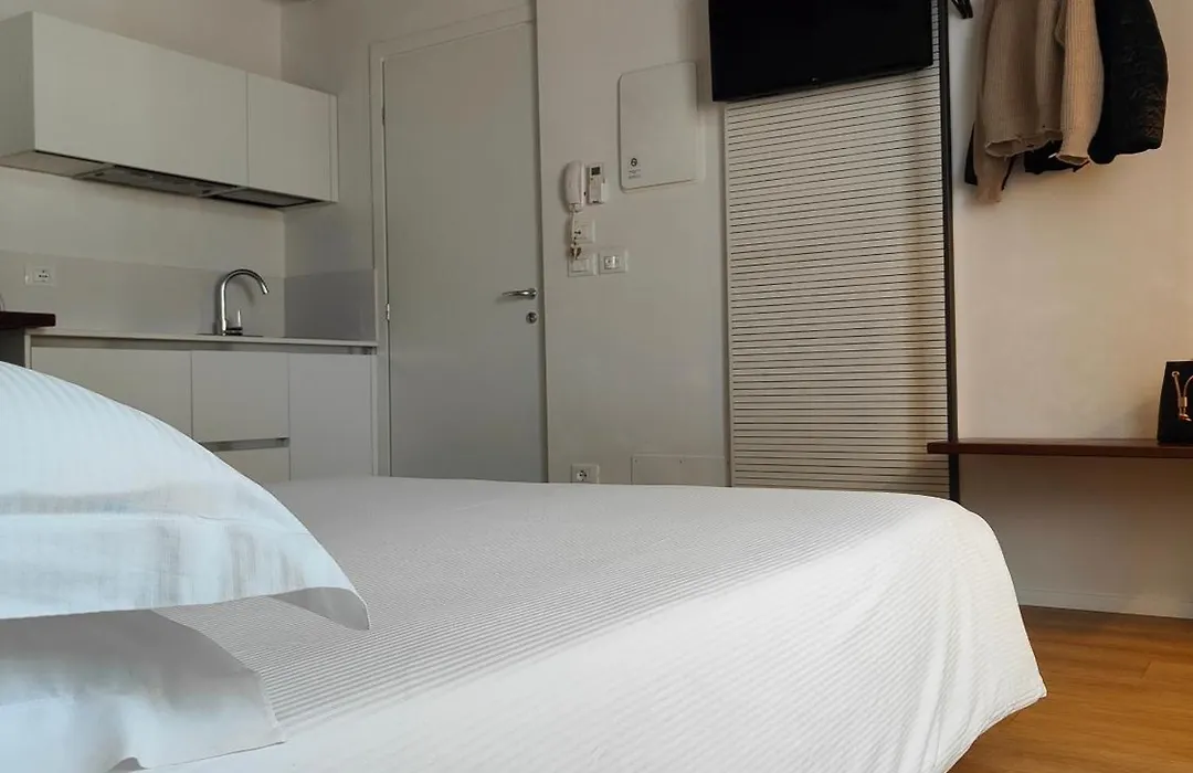 Borgo di Ponte Holiday Apartments&Rooms-1