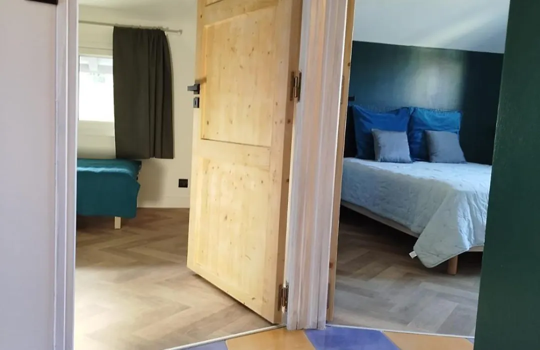 Blue And Green Rooms-1