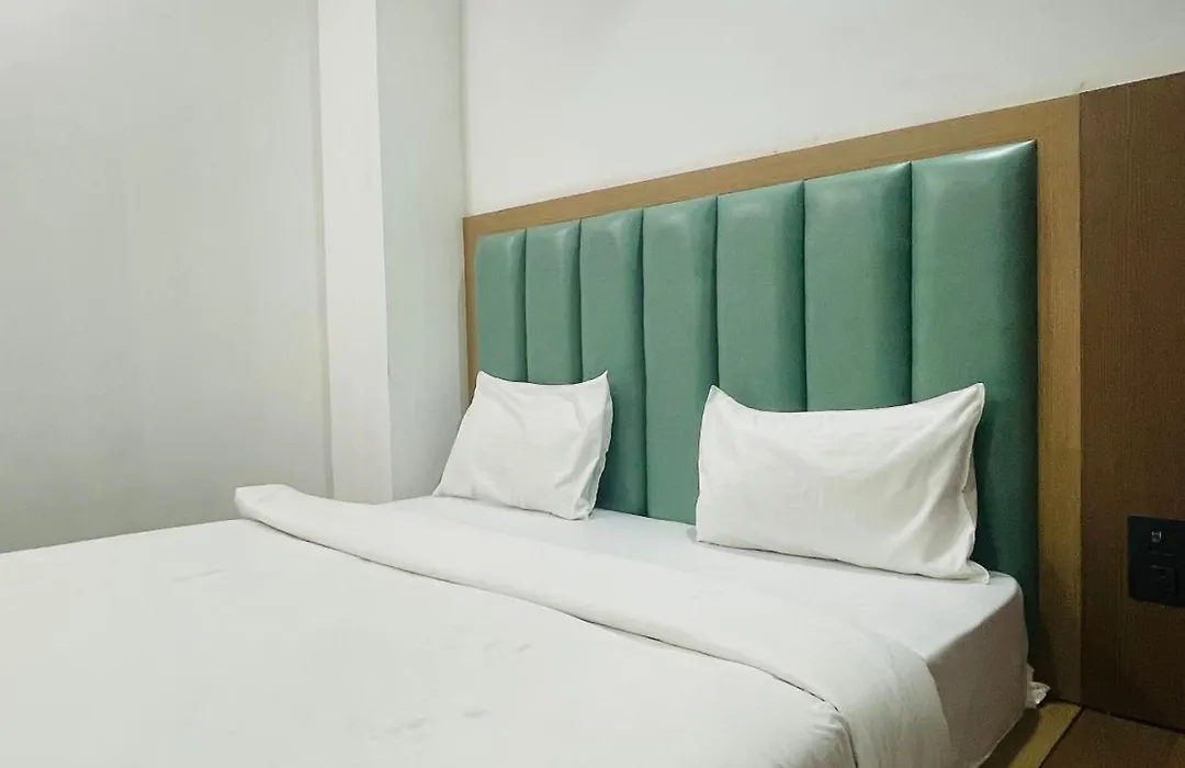 Hotel Golden Door-1