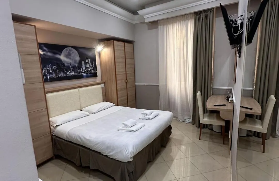 Spqr Suite Guest House-1