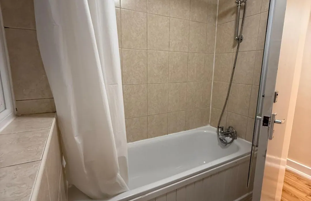 Good Size And Cheap Double Room In Hammersmith-1